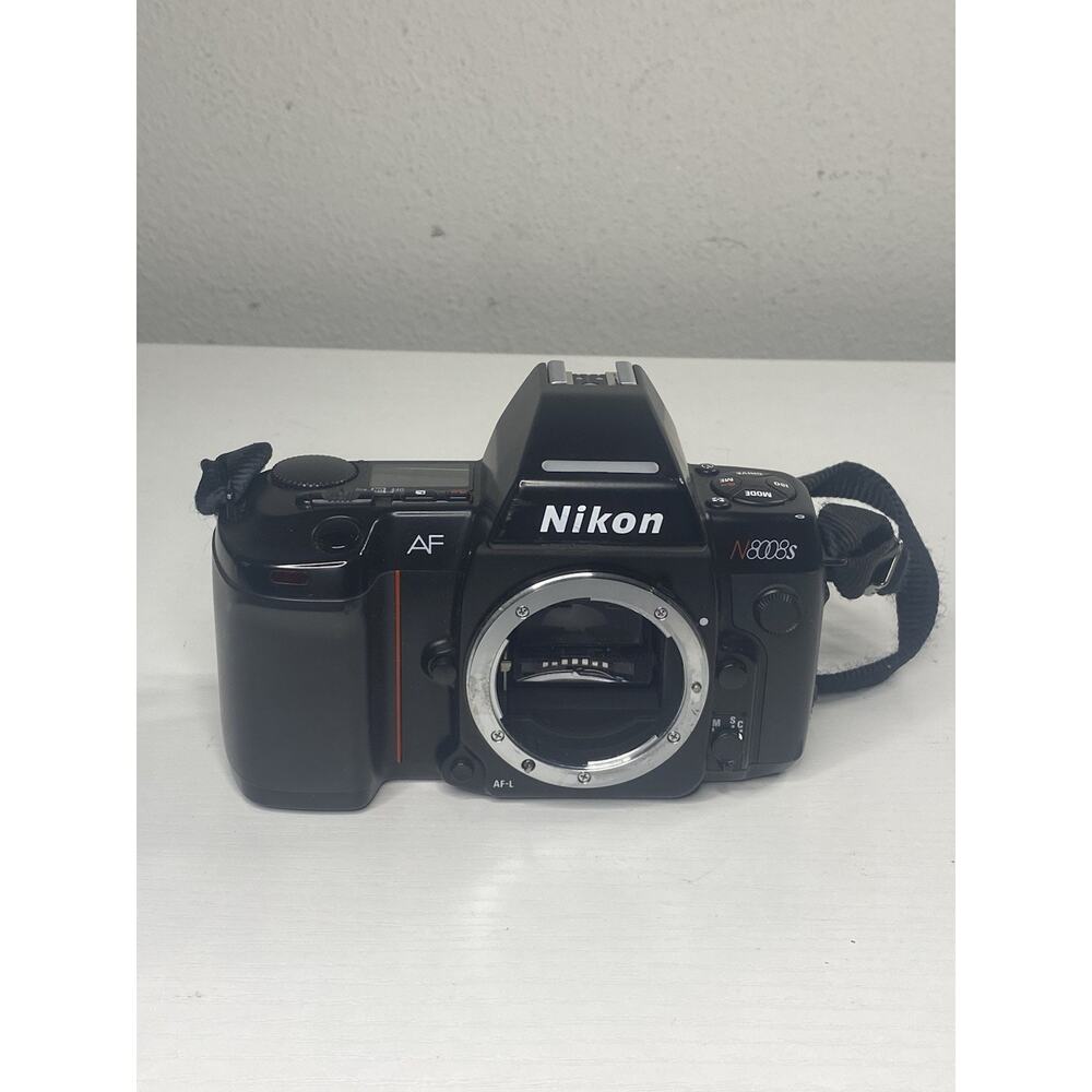 Nikon N8008S 35mm Film Autofocus SLR Camera Body Only